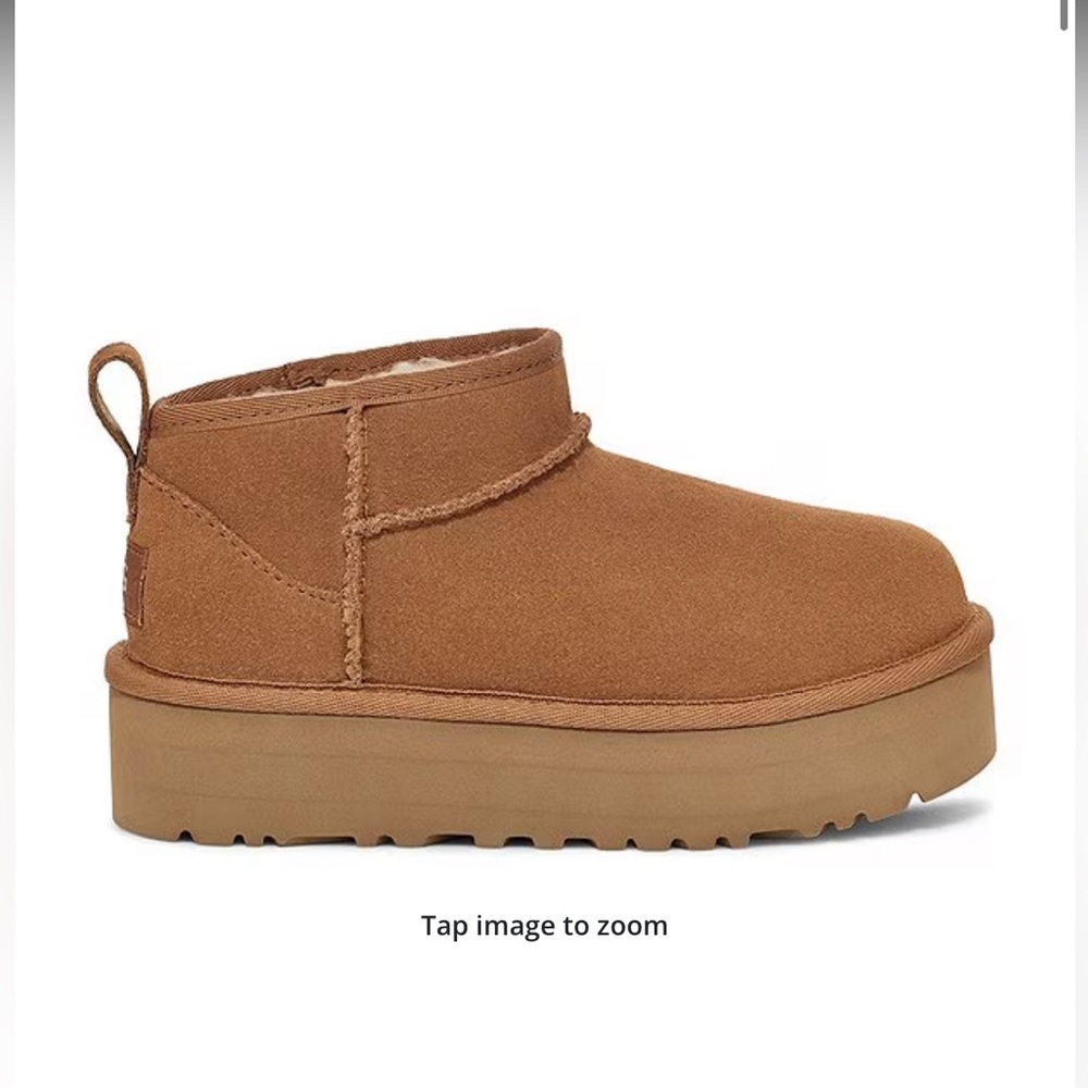 Platform uggs kids 5 women’s 7.5 like new